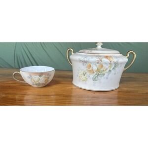 2-PC‎ Antique Royal Bayreuth Bavaria Hand Painted Ivory Serving Pot W/Lid & Cup